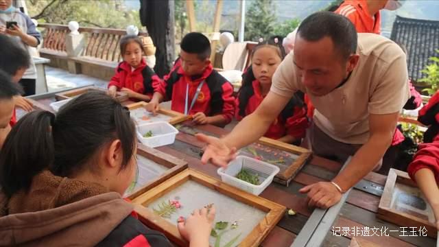 这个秋天，以“纸”为媒，青曼研究院带你探寻非遗文化