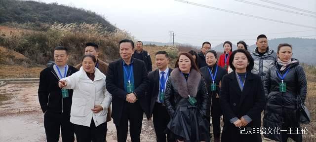 民营企业家王会珍:为上千名山区贫困学生和残疾人送去爱心