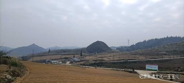 民营企业家王会珍:为上千名山区贫困学生和残疾人送去爱心